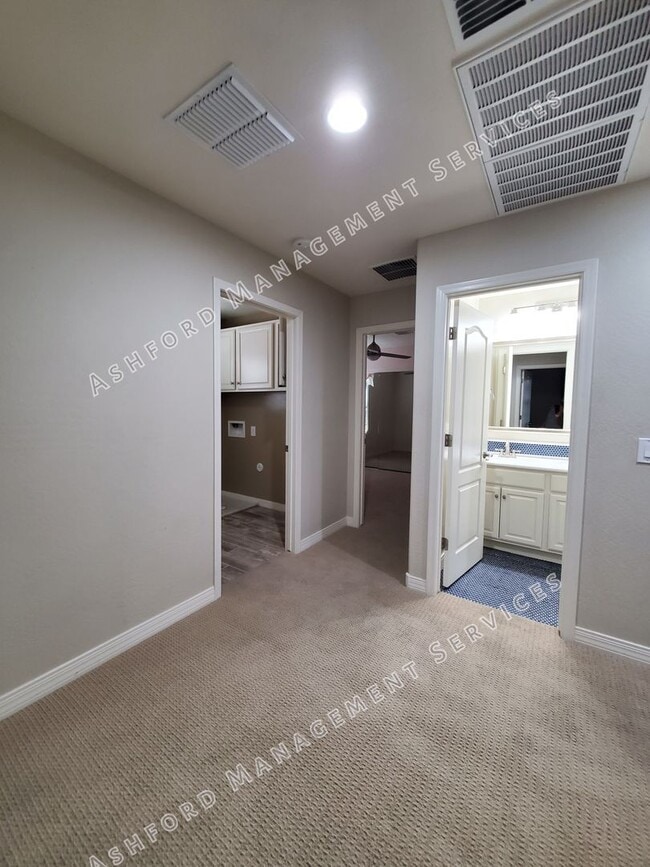 Building Photo - RANCHO CABRILLO 5 BEDROOM HOME FOR RENT