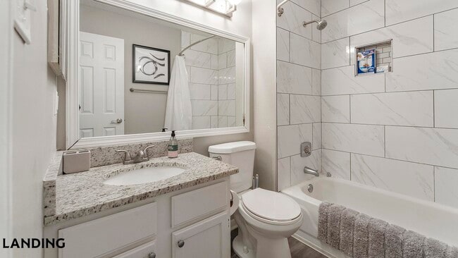 Building Photo - 9500 Williamsburg Plaza