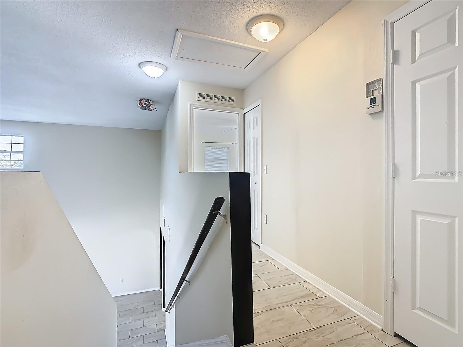 Building Photo - 3952 Warbler Dr