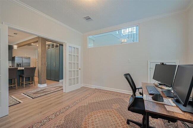 Building Photo - 1413 Whispering Pines Dr