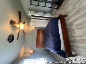 Building Photo - 3058 Westview Dr