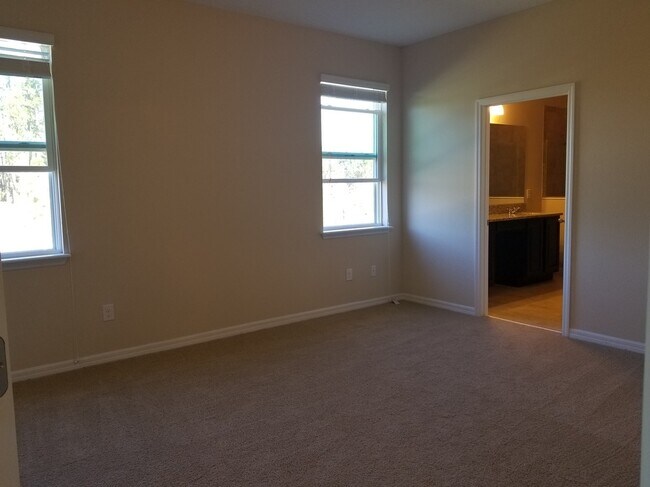 Building Photo - Sawgrass Bay Home
