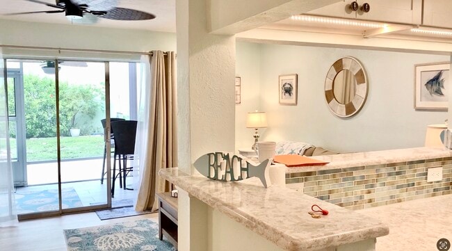 Building Photo - 4225 38th Ave S