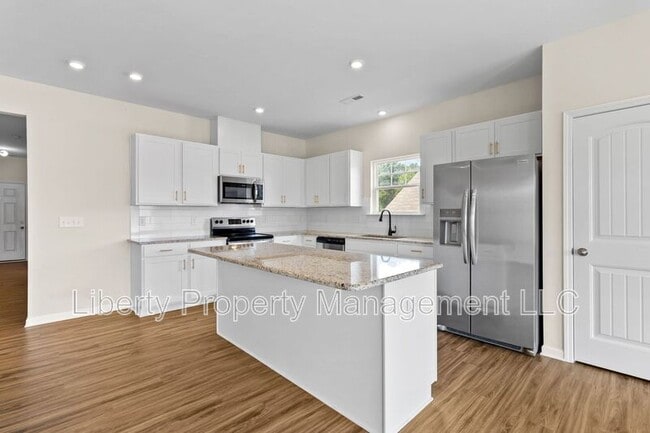 Building Photo - 433 Troy Dr
