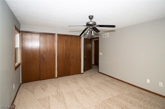 Building Photo - 18038 Heritage Trail