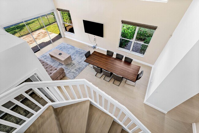 Building Photo - 5855 NW 42nd Way