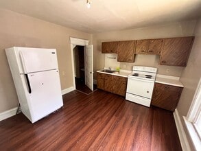 Building Photo - Littleton House