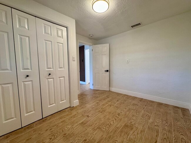 Building Photo - 2390 SW 18th Ave