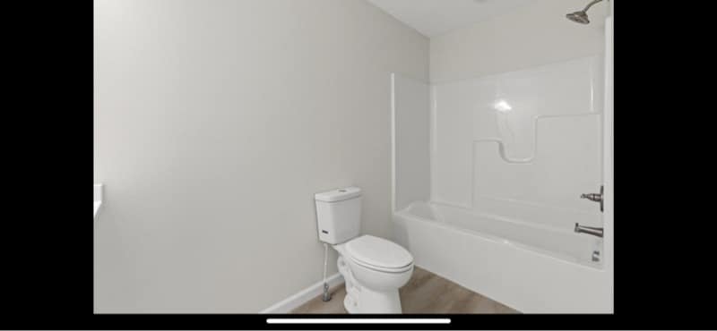 Building Photo - 277 Broadway St