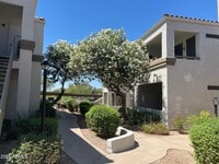 Building Photo - 11375 E Sahuaro Dr