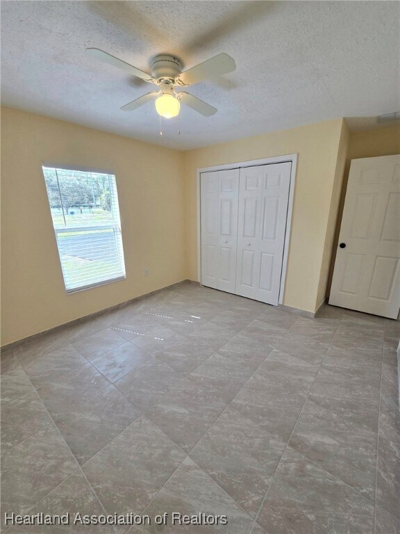Building Photo - 613 Memorial Dr