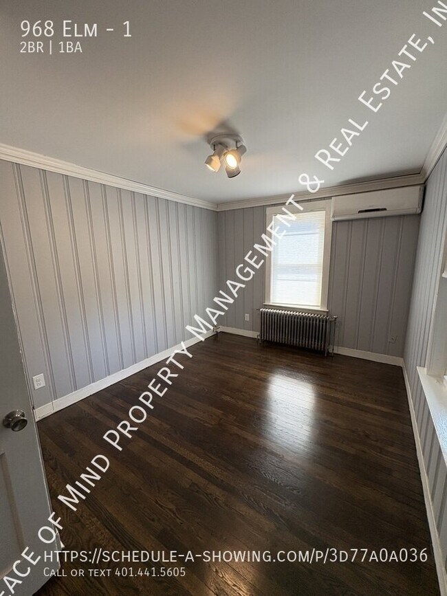 Building Photo - 968 Elm-1