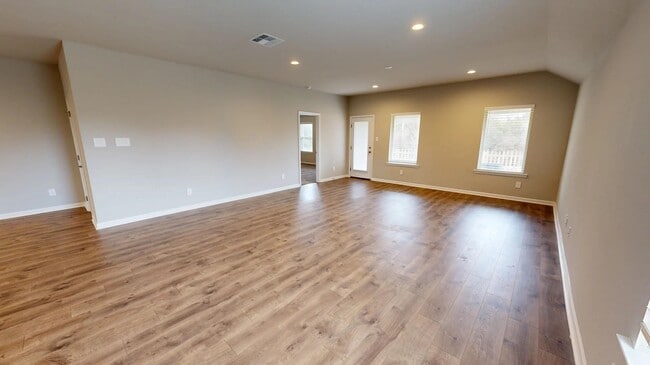 Building Photo - 3741 Barn Owl Dr