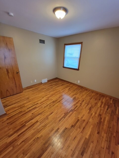 Building Photo - 3420 N 51st St