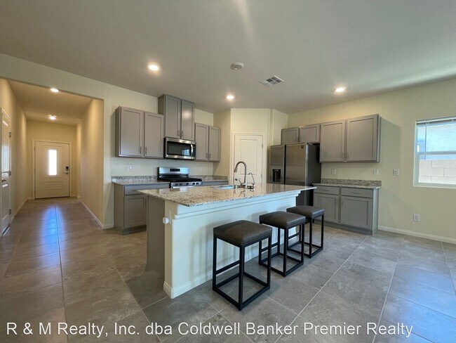 Building Photo - 4 br, 2 bath House - 4317 Glossier Avenue