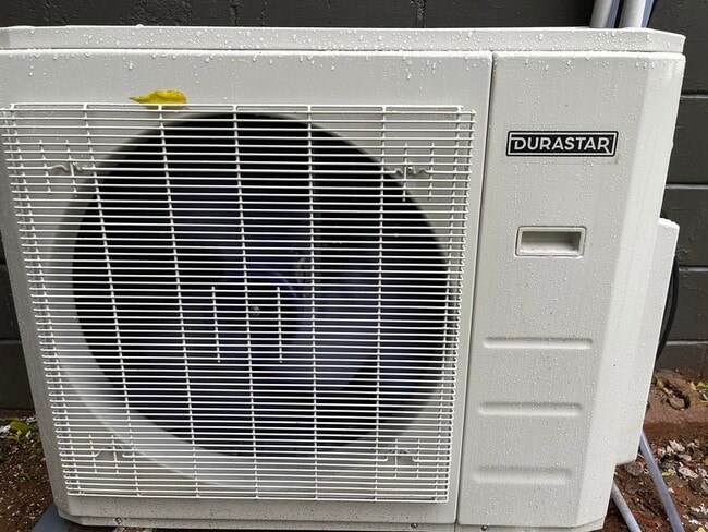 Building Photo - 1719 Airline Dr