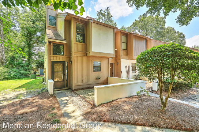 Building Photo - 2761 Jobee Dr