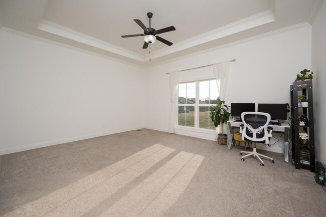 Building Photo - **LIKE NEW EXECUTIVE HOME IN A CUL-DE-SAC ...