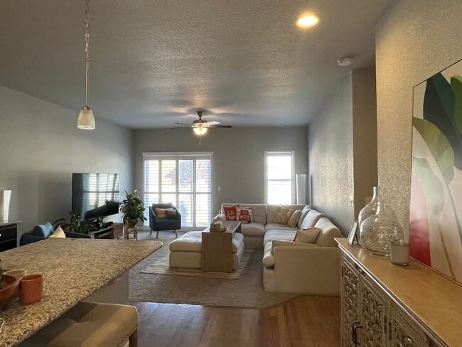 Building Photo - Beautiful 3 BD 2.5 BA Single Family Home, Built in 2019, Close to Downtown and Ft. Carson