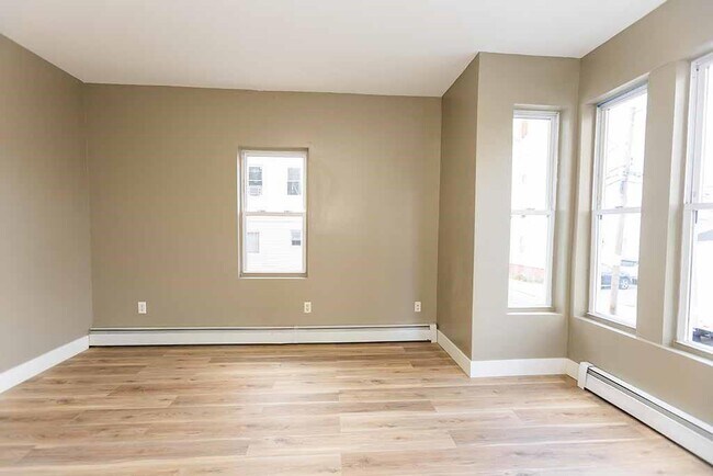 Building Photo - 11 Kelly St