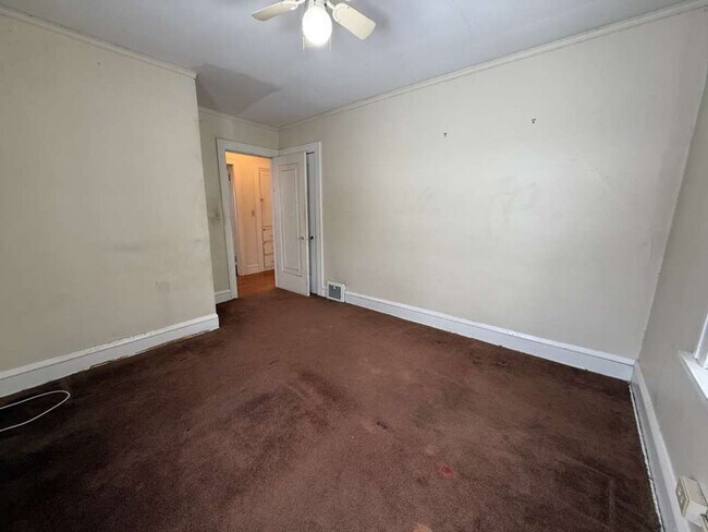 Building Photo - 18231 Winslow Rd