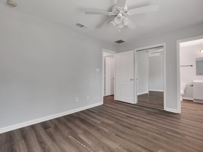 Building Photo - 2222 St Marks St