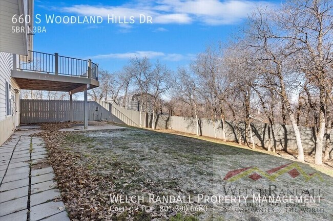 Building Photo - Spacious Single-Family Home in Woodland Hills