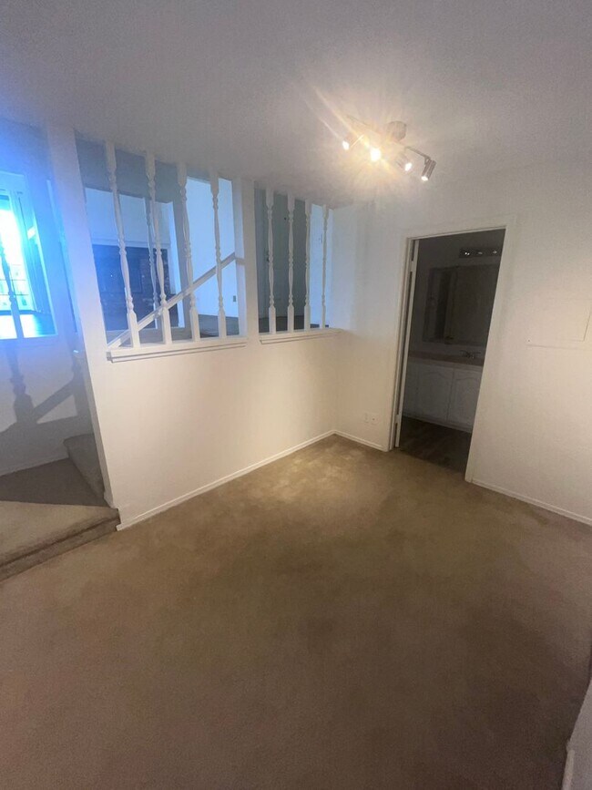 Building Photo - NICE CONDO IN CITRUS HEIGHTS!