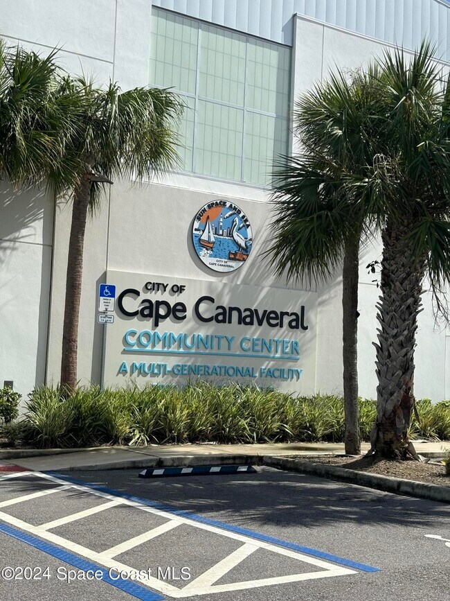 Building Photo - 419 Madison Ave