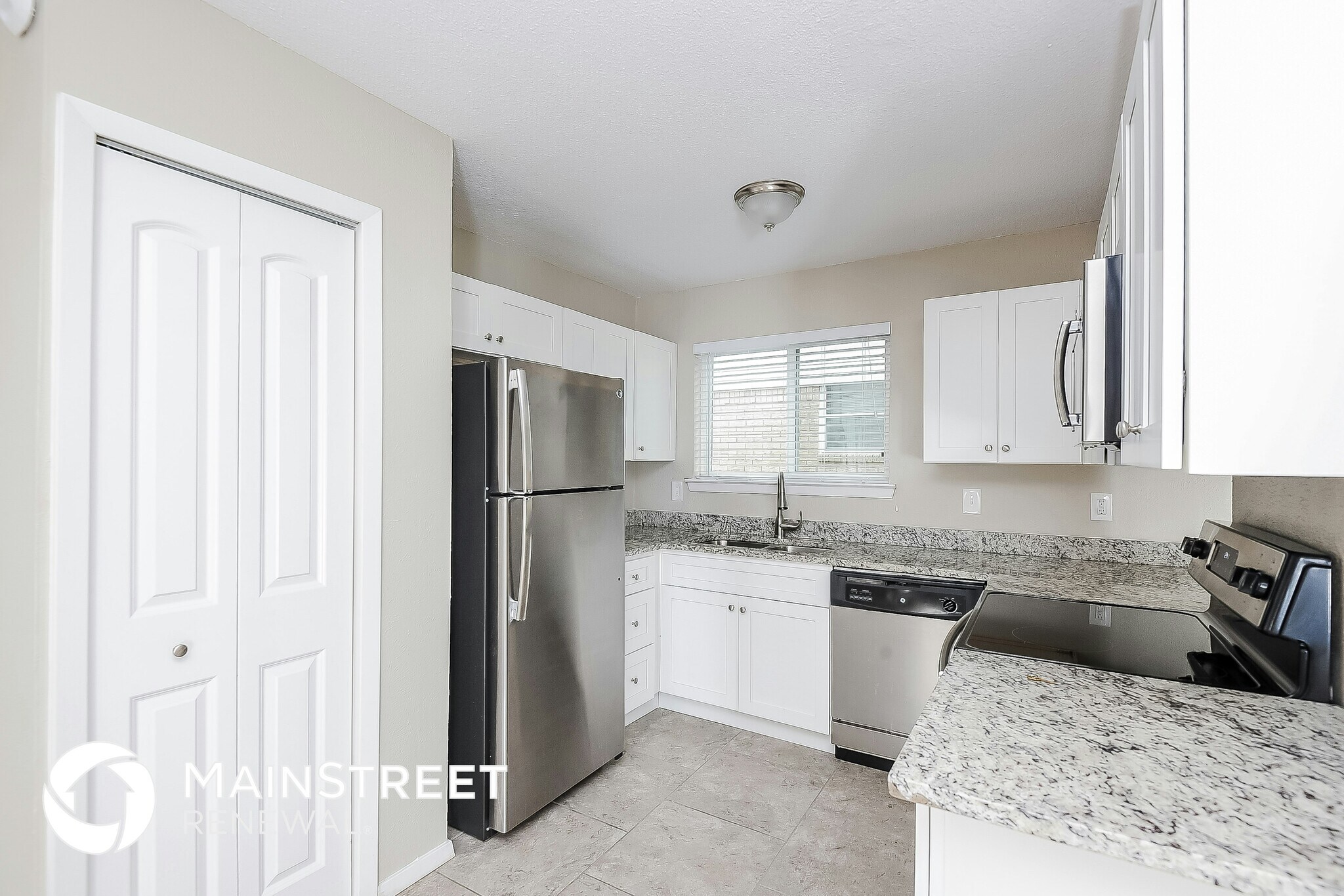 Building Photo - 1006 Bunn Dr