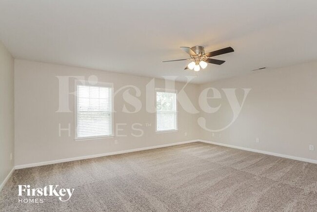 Building Photo - 111 N Cromwell Dr