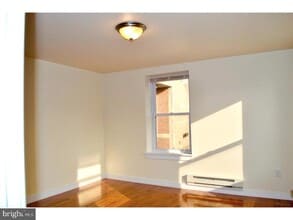 Building Photo - 415 S Broad St