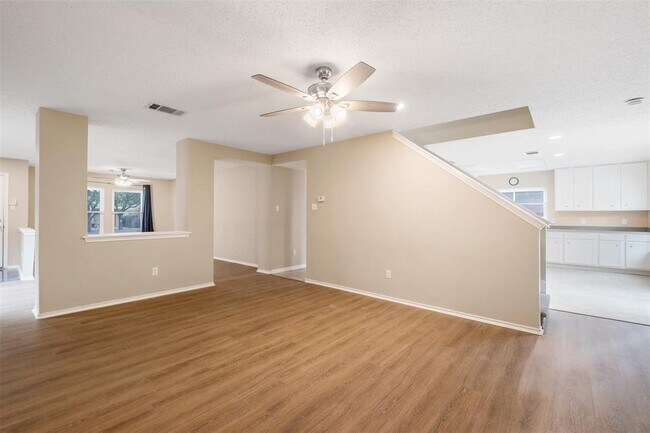 Building Photo - 2507 Byfield Dr