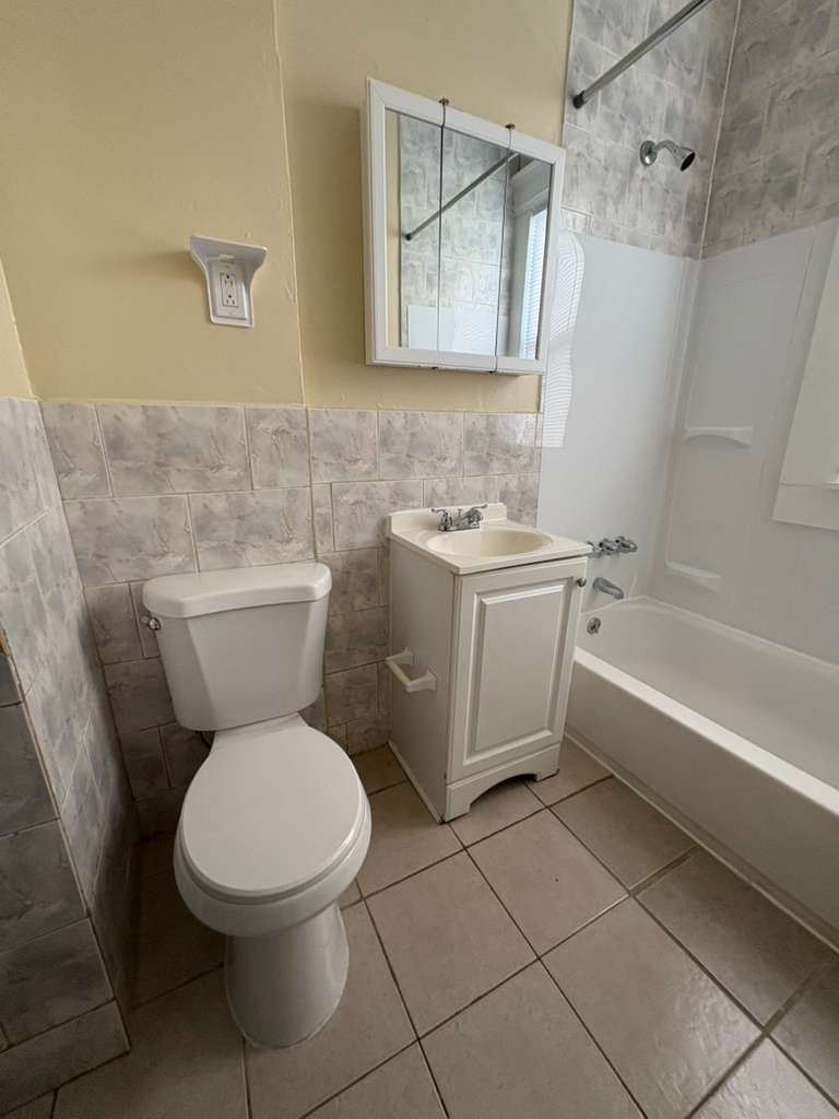 Building Photo - 56 Gilbert Ave