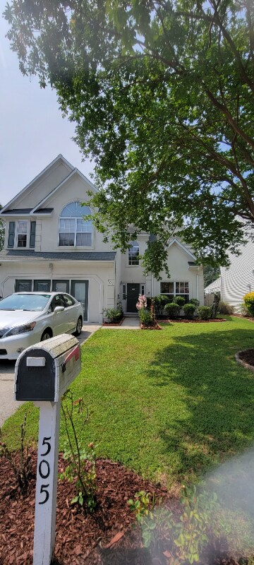 Primary Photo - 505 Windward Dr