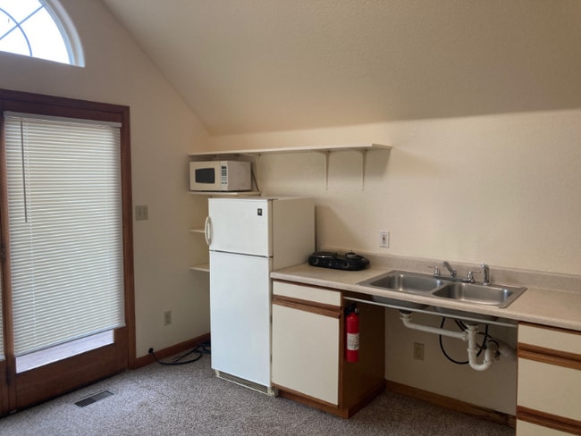 Building Photo - 3419 W Colorado Ave