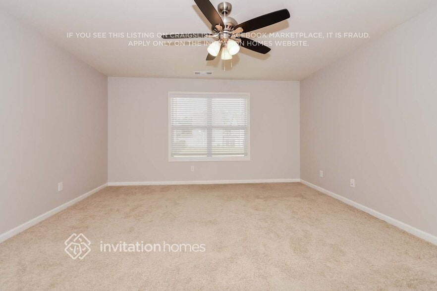 Building Photo - 119 Woodhouse Cir