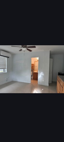 Building Photo - 9861 SW 164th St
