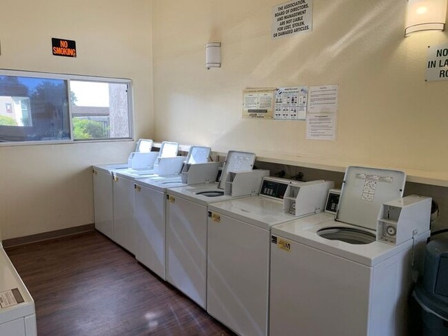 Building Photo - GREAT 1BD 1BA CONDO FOR LEASE!