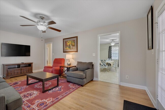 Building Photo - 4219 Neal Rd