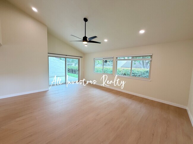 Building Photo - 4603 Driftwood Cir