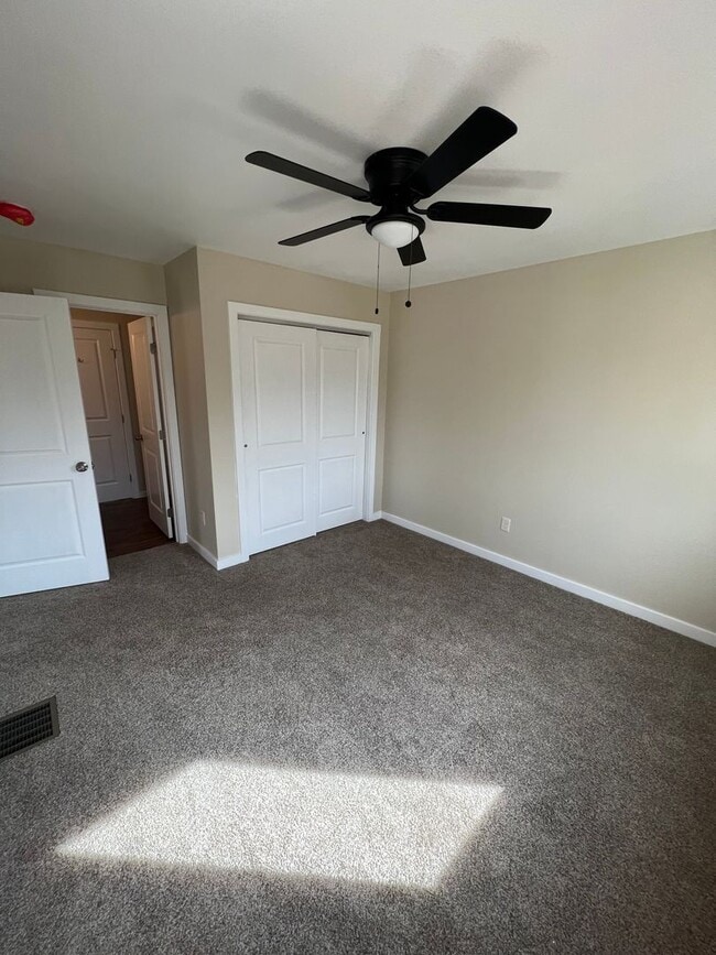 Building Photo - Newly Built 3 Bedroom 2 Bath