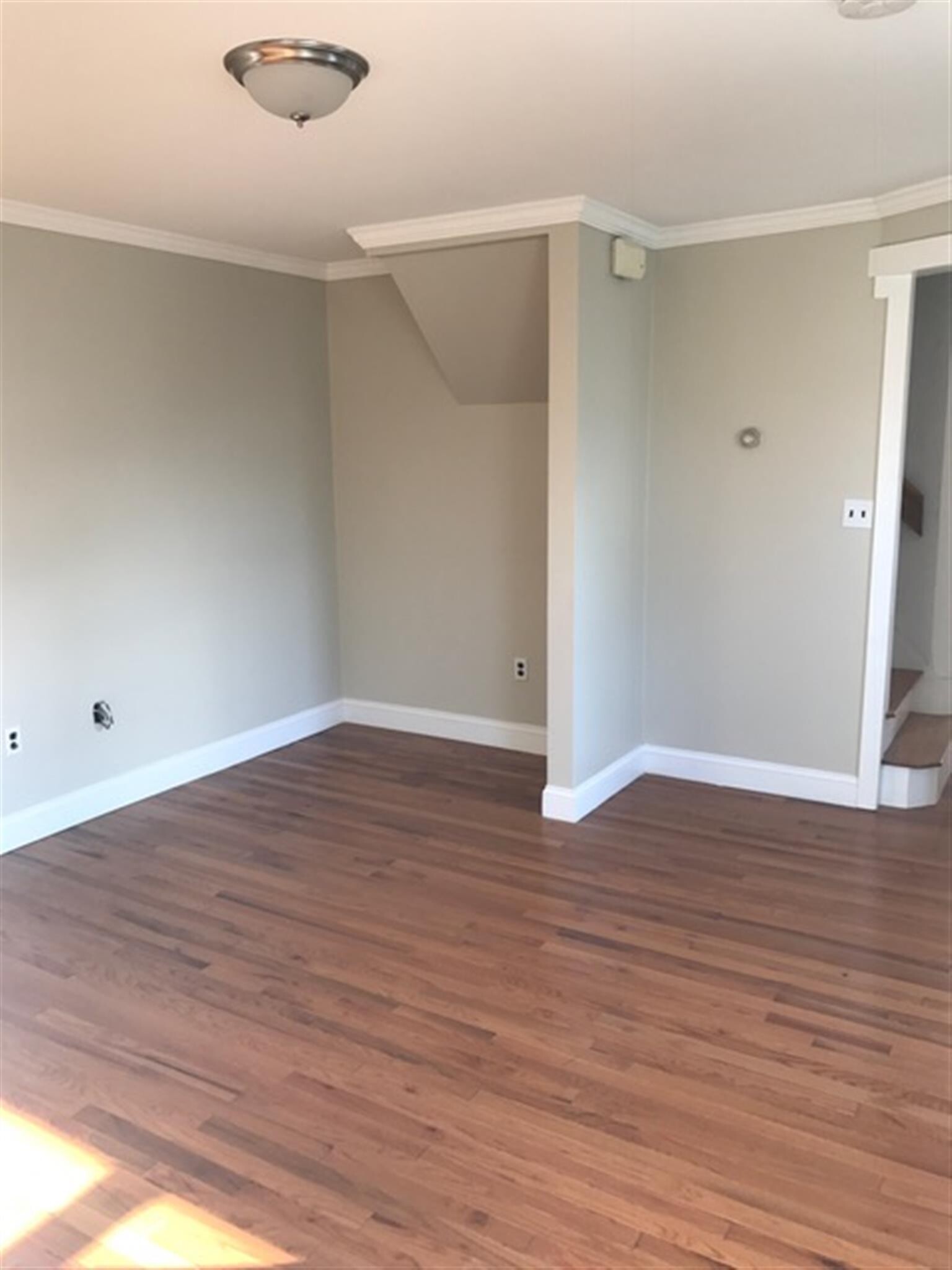 Building Photo - 23 4th St