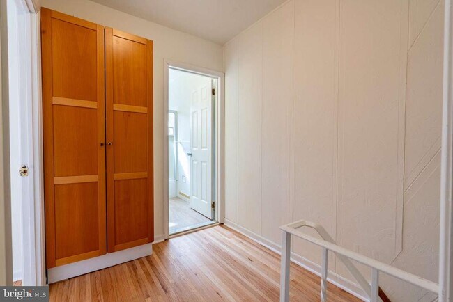 Building Photo - 1558 Specht Pl