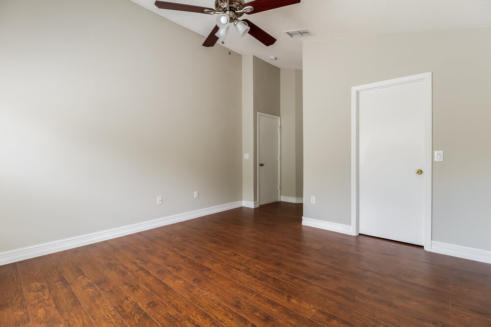 Building Photo - 1802 Meadow Pond Way