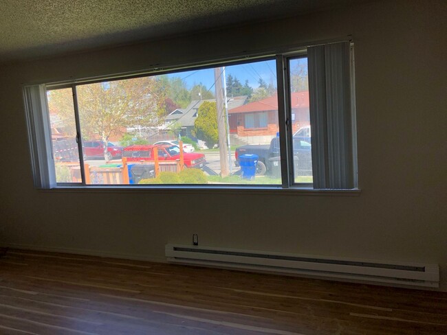 Building Photo - New Construction. Brand New large 2 bedroo...