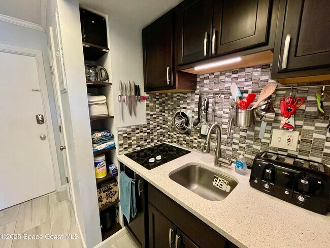 Building Photo - 3190 N Atlantic Ave