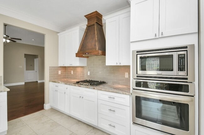 Building Photo - 14415 Mindy Park Ln