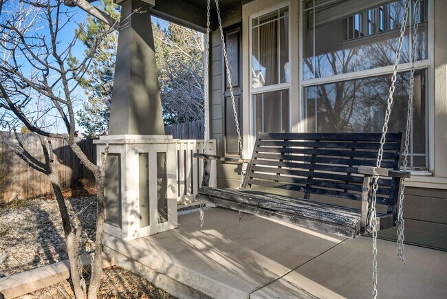 Building Photo - Enjoy this Spectacular Parklike backyard with Landscaping Included in Rent