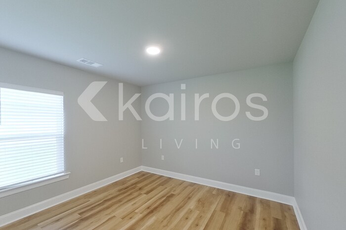 Building Photo - 13748 Willowmore Dr